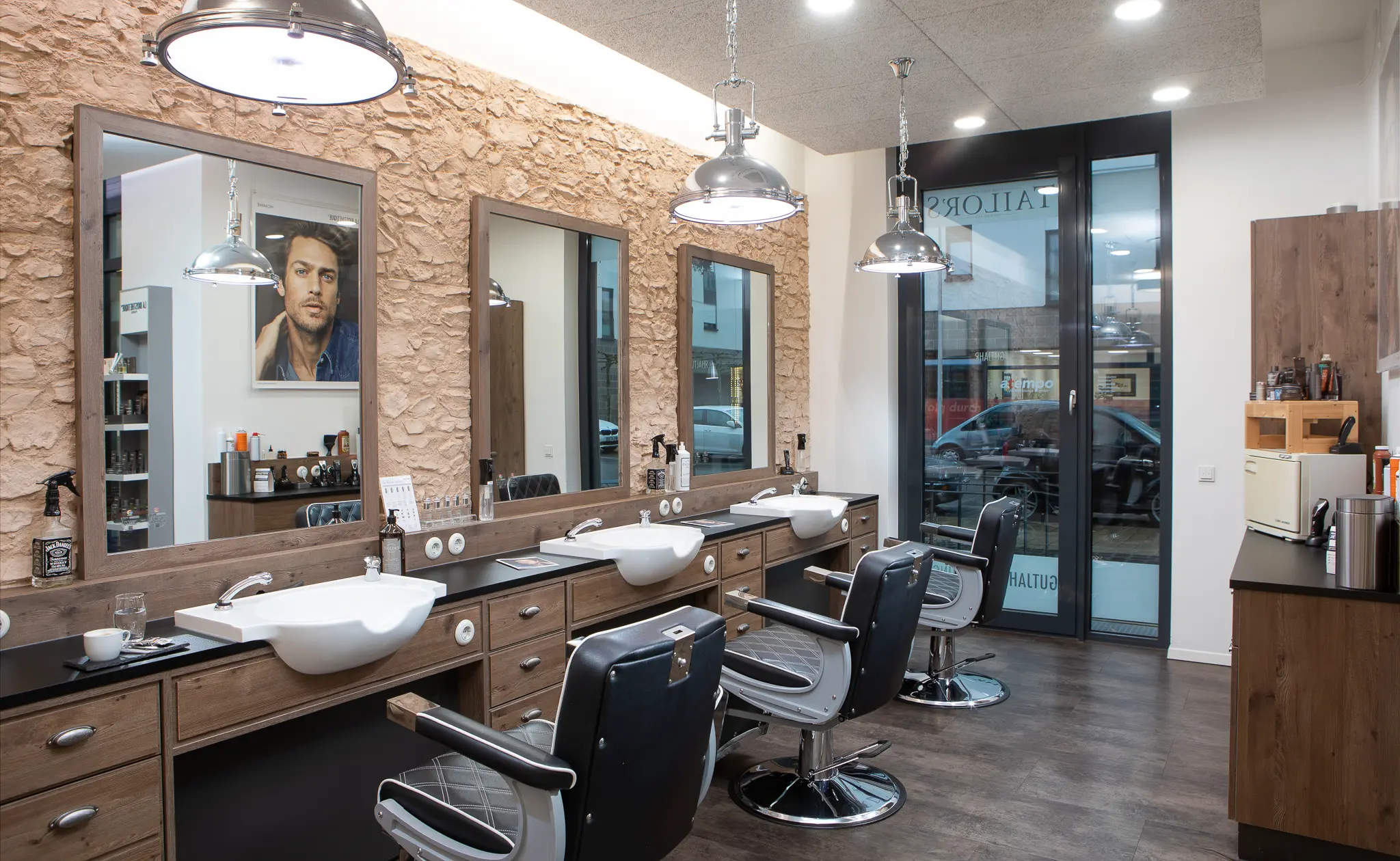 Gutjahr-Hairlounge_Friseur_Freiburg_Friseur