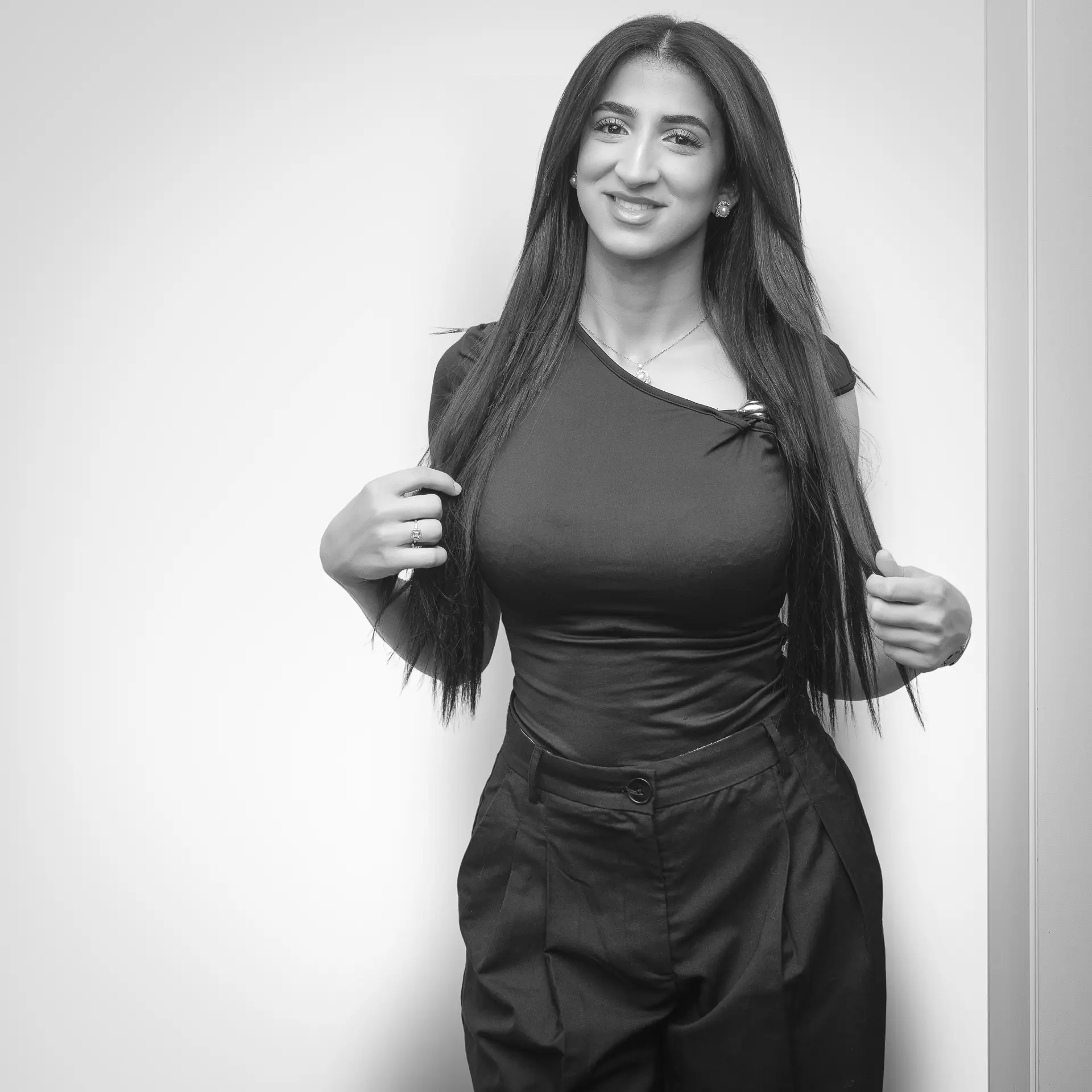 Gutjahr Hairlounge Friseur La Biosthétique Freiburg Emmendingen Team Sali klein